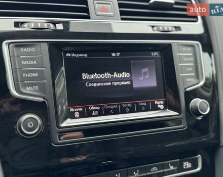 Белый Фольксваген Гольф, объемом двигателя 1.97 л и пробегом 199 тыс. км за 12800 $, фото 44 на Automoto.ua