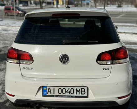 Белый Фольксваген Гольф, объемом двигателя 1.97 л и пробегом 160 тыс. км за 10000 $, фото 3 на Automoto.ua