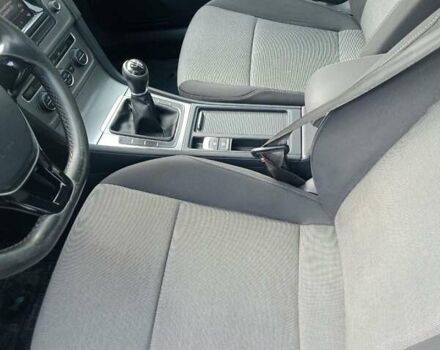 Білий Фольксваген Гольф, об'ємом двигуна 2 л та пробігом 265 тис. км за 11800 $, фото 27 на Automoto.ua