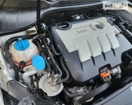 Белый Фольксваген Гольф, объемом двигателя 2 л и пробегом 169 тыс. км за 2000 $, фото 39 на Automoto.ua