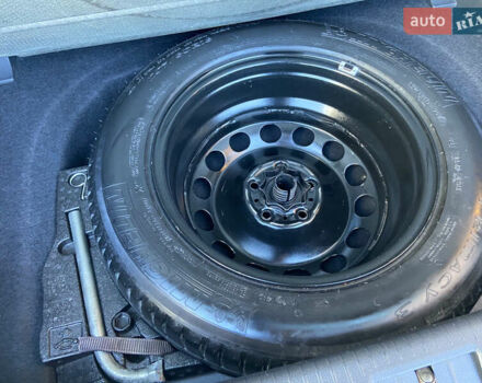 Білий Фольксваген Гольф, об'ємом двигуна 1.97 л та пробігом 185 тис. км за 13500 $, фото 42 на Automoto.ua