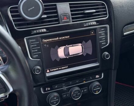 Фольксваген Гольф 2013 в Николаеве на Automoto.ua Белый Фольксваген Гольф, объемом двигателя 2 л и пробегом 157 тыс. км за 14000 $, фото 20 на Automoto.ua