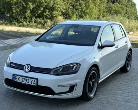 Белый Фольксваген Гольф, объемом двигателя 0 л и пробегом 96 тыс. км за 8750 $, фото 1 на Automoto.ua