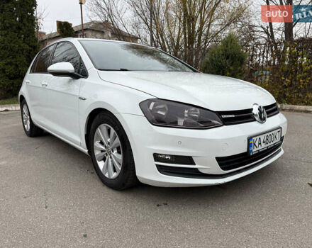 Белый Фольксваген Гольф, объемом двигателя 1.6 л и пробегом 172 тыс. км за 10900 $, фото 9 на Automoto.ua