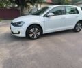 Белый Фольксваген Гольф, объемом двигателя 0 л и пробегом 165 тыс. км за 8398 $, фото 4 на Automoto.ua