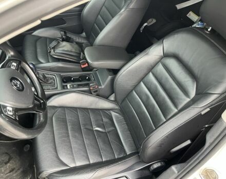 Білий Фольксваген Гольф, об'ємом двигуна 0 л та пробігом 104 тис. км за 9000 $, фото 14 на Automoto.ua