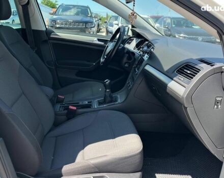 Белый Фольксваген Гольф, объемом двигателя 1.6 л и пробегом 285 тыс. км за 10590 $, фото 29 на Automoto.ua