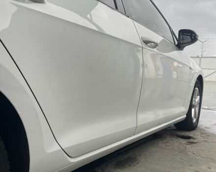 Фольксваген Гольф 2014 в Черкассах на Automoto.ua Белый Фольксваген Гольф, объемом двигателя 0 л и пробегом 205 тыс. км за 8500 $, фото 6 на Automoto.ua