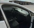 Білий Фольксваген Гольф, об'ємом двигуна 1.6 л та пробігом 270 тис. км за 12700 $, фото 6 на Automoto.ua