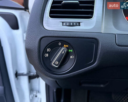 Білий Фольксваген Гольф, об'ємом двигуна 1.97 л та пробігом 198 тис. км за 14500 $, фото 34 на Automoto.ua