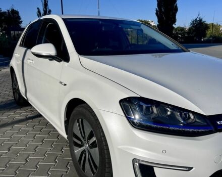 Фольксваген Гольф 2014 у Кропивницькому (Кіровограді) на Automoto.ua Білий Фольксваген Гольф, об'ємом двигуна 0 л та пробігом 107 тис. км за 8100 $, фото 4 на Automoto.ua