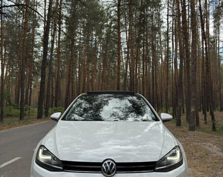 Белый Фольксваген Гольф, объемом двигателя 1.97 л и пробегом 135 тыс. км за 15300 $, фото 1 на Automoto.ua