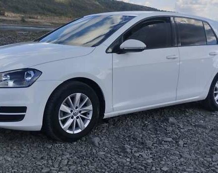 Белый Фольксваген Гольф, объемом двигателя 1.8 л и пробегом 128 тыс. км за 12000 $, фото 1 на Automoto.ua