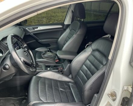 Білий Фольксваген Гольф, об'ємом двигуна 0 л та пробігом 104 тис. км за 9000 $, фото 13 на Automoto.ua