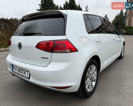 Белый Фольксваген Гольф, объемом двигателя 1.6 л и пробегом 172 тыс. км за 10900 $, фото 15 на Automoto.ua