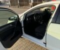 Белый Фольксваген Гольф, объемом двигателя 2 л и пробегом 215 тыс. км за 13200 $, фото 15 на Automoto.ua
