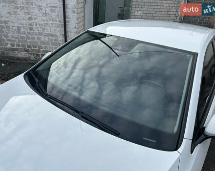 Білий Фольксваген Гольф, об'ємом двигуна 0 л та пробігом 165 тис. км за 9500 $, фото 16 на Automoto.ua