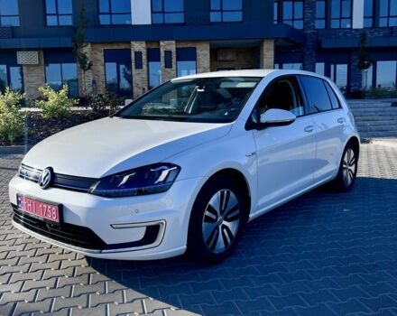 Фольксваген Гольф 2014 у Кропивницькому (Кіровограді) на Automoto.ua Білий Фольксваген Гольф, об'ємом двигуна 0 л та пробігом 107 тис. км за 8100 $, фото 5 на Automoto.ua