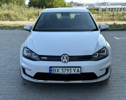 Белый Фольксваген Гольф, объемом двигателя 0 л и пробегом 96 тыс. км за 8750 $, фото 3 на Automoto.ua