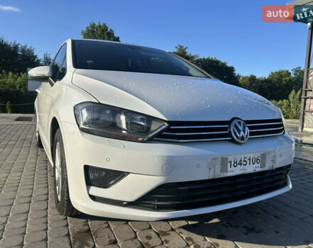 Белый Фольксваген Гольф, объемом двигателя 1.6 л и пробегом 217 тыс. км за 11150 $, фото 5 на Automoto.ua