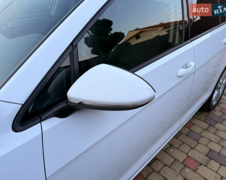 Білий Фольксваген Гольф, об'ємом двигуна 1.97 л та пробігом 198 тис. км за 14500 $, фото 19 на Automoto.ua