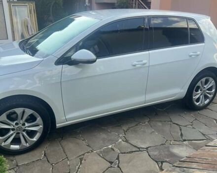 Белый Фольксваген Гольф, объемом двигателя 1.97 л и пробегом 288 тыс. км за 11900 $, фото 3 на Automoto.ua