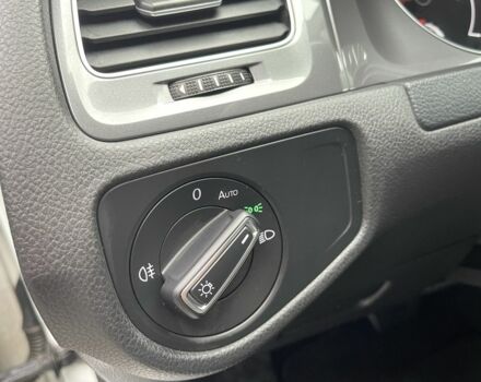 Фольксваген Гольф 2014 в Дрогобыче на Automoto.ua Белый Фольксваген Гольф, объемом двигателя 0 л и пробегом 96 тыс. км за 8750 $, фото 16 на Automoto.ua