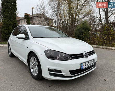 Белый Фольксваген Гольф, объемом двигателя 1.6 л и пробегом 172 тыс. км за 10900 $, фото 2 на Automoto.ua
