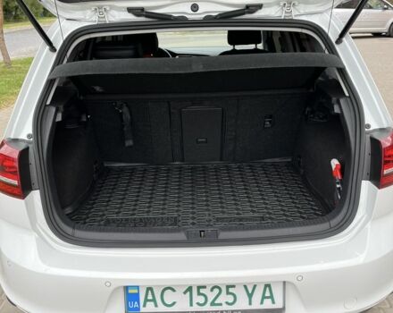 Белый Фольксваген Гольф, объемом двигателя 0 л и пробегом 105 тыс. км за 9500 $, фото 12 на Automoto.ua