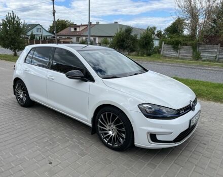 Белый Фольксваген Гольф, объемом двигателя 0 л и пробегом 105 тыс. км за 9500 $, фото 21 на Automoto.ua