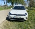 Белый Фольксваген Гольф, объемом двигателя 0 л и пробегом 196 тыс. км за 8200 $, фото 1 на Automoto.ua