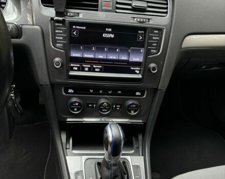 Белый Фольксваген Гольф, объемом двигателя 0 л и пробегом 175 тыс. км за 9200 $, фото 19 на Automoto.ua