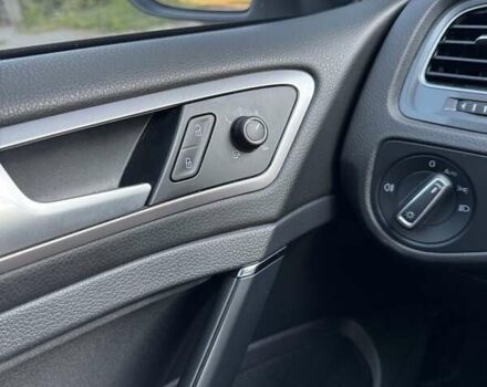 Білий Фольксваген Гольф, об'ємом двигуна 0 л та пробігом 167 тис. км за 9500 $, фото 12 на Automoto.ua