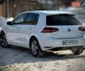 Белый Фольксваген Гольф, объемом двигателя 1.97 л и пробегом 325 тыс. км за 12500 $, фото 5 на Automoto.ua