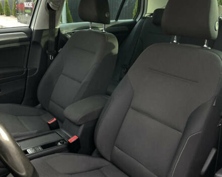 Белый Фольксваген Гольф, объемом двигателя 1.4 л и пробегом 240 тыс. км за 14000 $, фото 16 на Automoto.ua