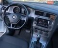 Белый Фольксваген Гольф, объемом двигателя 1.8 л и пробегом 141 тыс. км за 11300 $, фото 11 на Automoto.ua