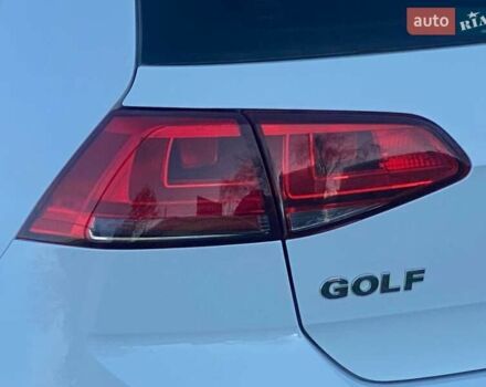 Белый Фольксваген Гольф, объемом двигателя 1.8 л и пробегом 141 тыс. км за 11300 $, фото 8 на Automoto.ua