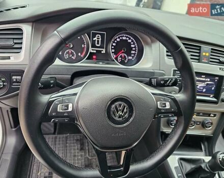 Білий Фольксваген Гольф, об'ємом двигуна 1.6 л та пробігом 230 тис. км за 10900 $, фото 25 на Automoto.ua