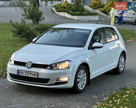 Фольксваген Гольф 2015 в Хмельницком на Automoto.ua Белый Фольксваген Гольф, объемом двигателя 1.6 л и пробегом 134 тыс. км за 12000 $, фото 11 на Automoto.ua