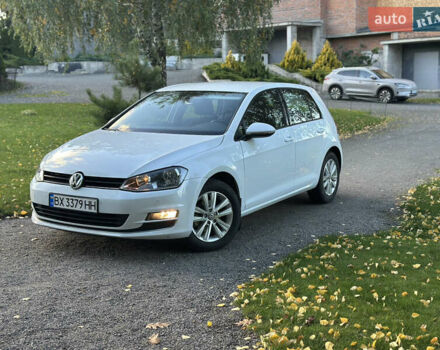 Белый Фольксваген Гольф, объемом двигателя 1.6 л и пробегом 134 тыс. км за 11999 $, фото 1 на Automoto.ua