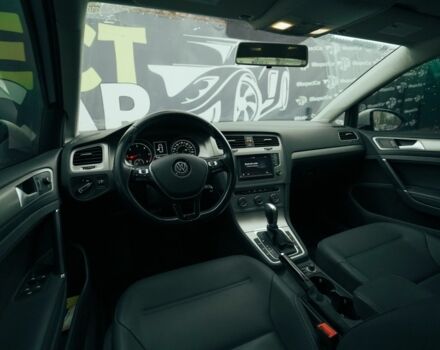 Белый Фольксваген Гольф, объемом двигателя 2 л и пробегом 210 тыс. км за 11900 $, фото 4 на Automoto.ua