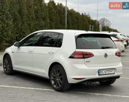 Белый Фольксваген Гольф, объемом двигателя 1.4 л и пробегом 200 тыс. км за 14990 $, фото 5 на Automoto.ua