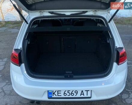 Белый Фольксваген Гольф, объемом двигателя 1.8 л и пробегом 141 тыс. км за 11300 $, фото 24 на Automoto.ua