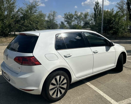 Белый Фольксваген Гольф, объемом двигателя 1.8 л и пробегом 64 тыс. км за 10700 $, фото 7 на Automoto.ua