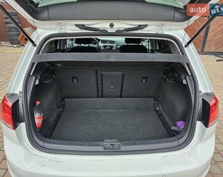 Білий Фольксваген Гольф, об'ємом двигуна 1.6 л та пробігом 230 тис. км за 10900 $, фото 24 на Automoto.ua