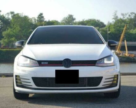 Белый Фольксваген Гольф, объемом двигателя 2 л и пробегом 134 тыс. км за 3000 $, фото 1 на Automoto.ua