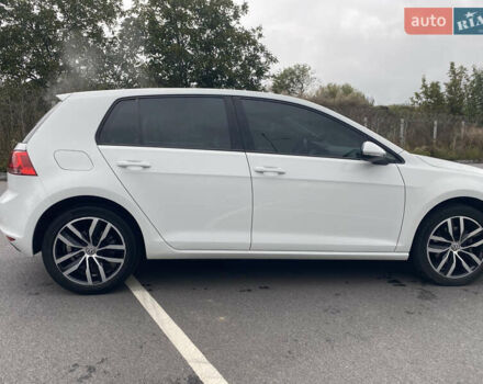 Белый Фольксваген Гольф, объемом двигателя 1.8 л и пробегом 93 тыс. км за 13700 $, фото 5 на Automoto.ua