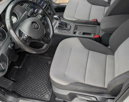 Білий Фольксваген Гольф, об'ємом двигуна 0 л та пробігом 139 тис. км за 7500 $, фото 12 на Automoto.ua