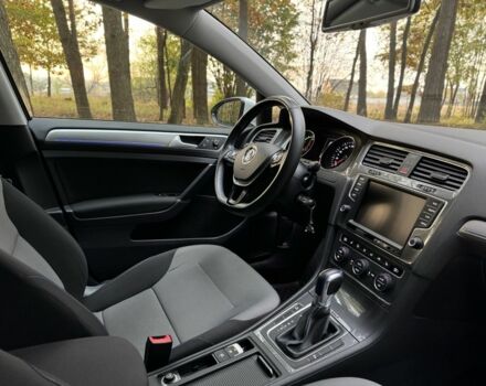 Белый Фольксваген Гольф, объемом двигателя 0 л и пробегом 89 тыс. км за 8450 $, фото 18 на Automoto.ua