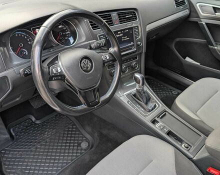 Білий Фольксваген Гольф, об'ємом двигуна 0 л та пробігом 139 тис. км за 7500 $, фото 8 на Automoto.ua